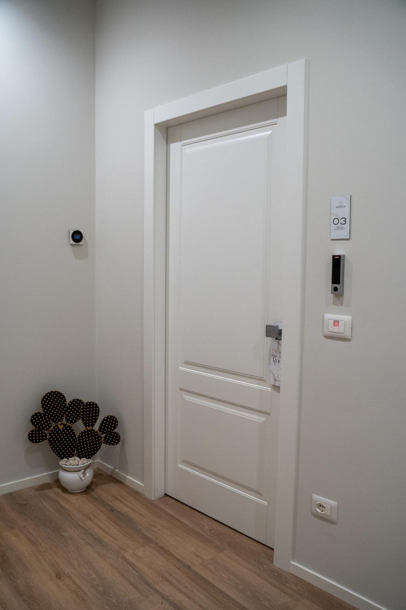 Palazzo Bellocchi - Suites & Apartments Bríndisi Habitación foto